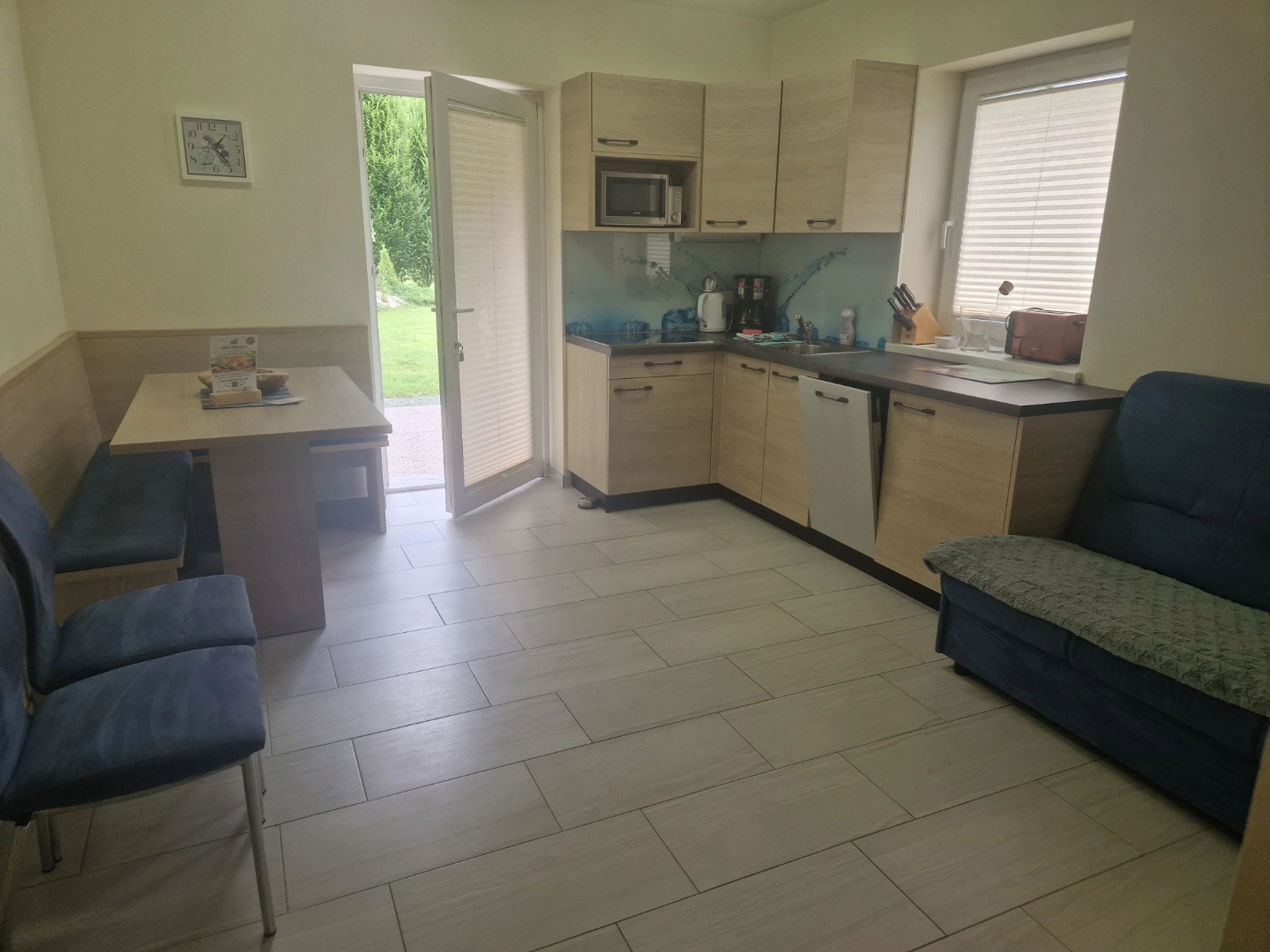 Zasebna terasa apartmaja v pritličju na Bledu